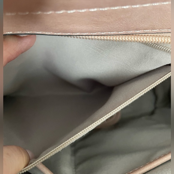 Dusty Pink Bag With Removable Strap NWOT - Picture 3 of 4